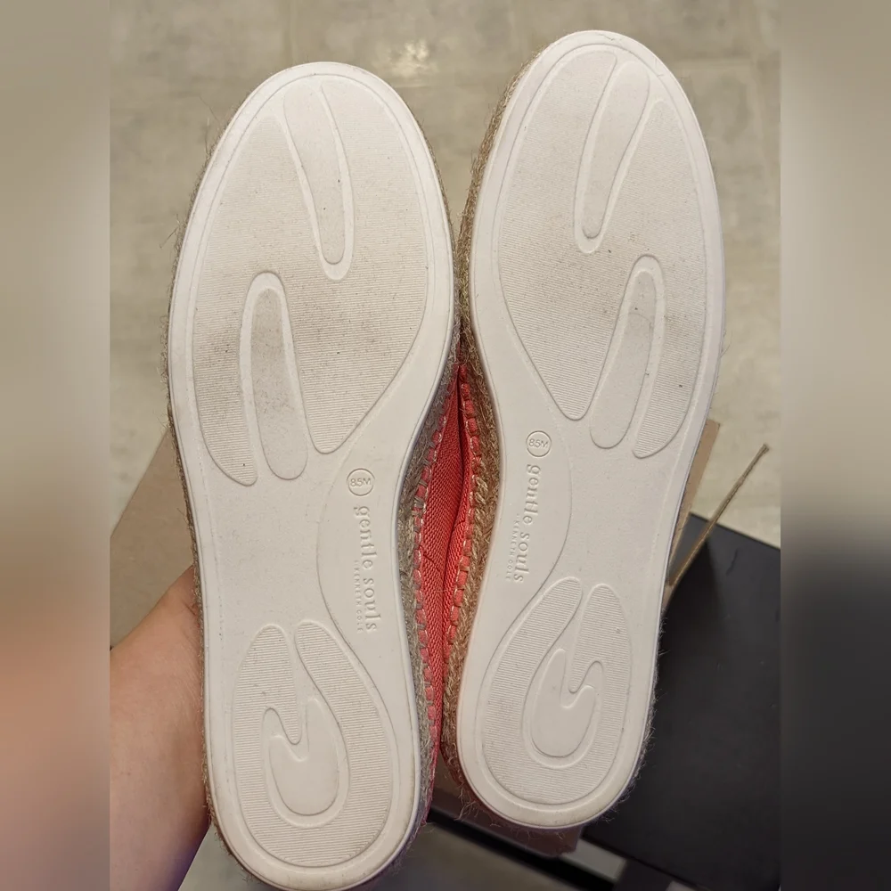 Kenneth Cole Gentle Souls coral Lizzy slip on espadrilles size 8.5 - Picture 2 of 9